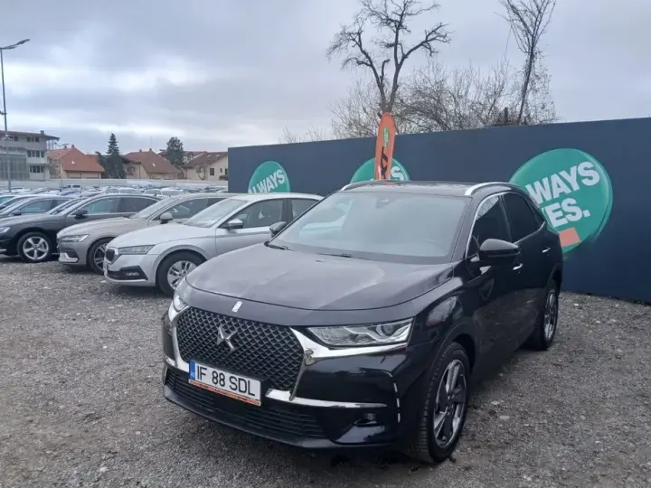 DS Automobiles DS 7 Crossback 1.5 BlueHDi 130 S&S EAT8 PERFORMANCE LINE +