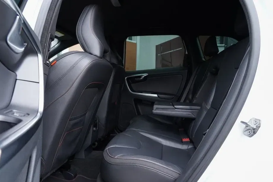 Volvo XC 60 D4 Geartronic Ocean Race — imagine 6