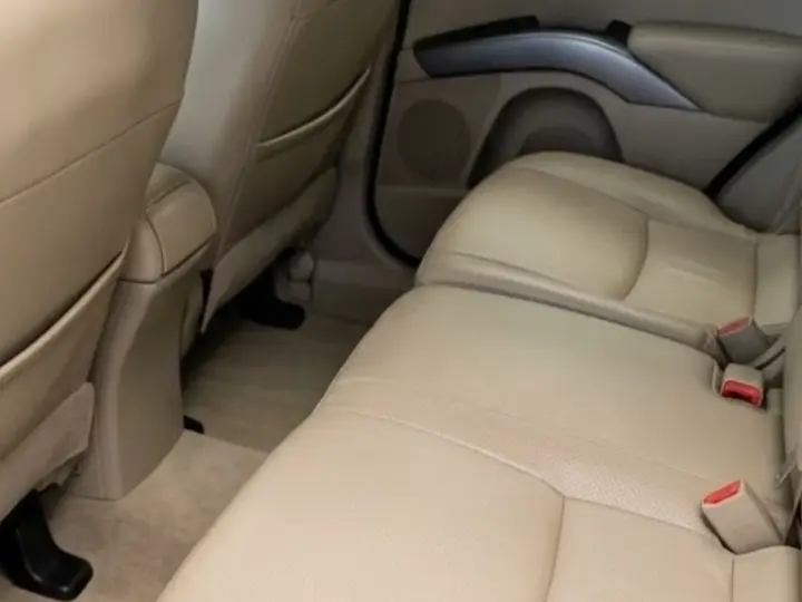 Citroën C-Crosser 2.2 HDI Exclusive