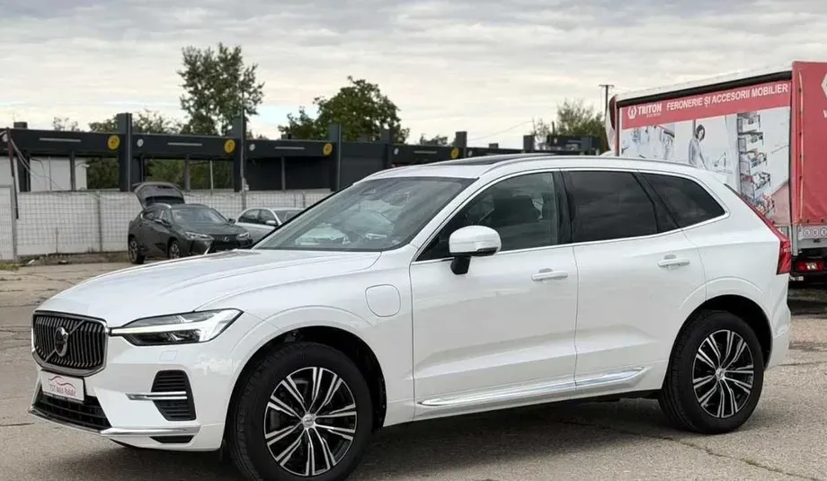 Volvo XC 60 II — imagine 3