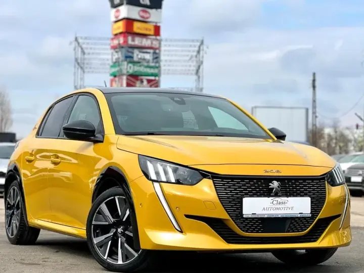 Peugeot 208 1.2 L PureTech STT EAT8 GT Line