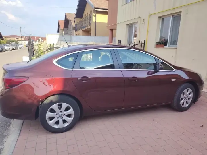 Opel Astra J 1.4 Turbo ECOTEC Start/Stop Enjoy