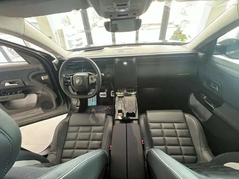 Citroën C5 Aircross 1.2 MHEV 145 eDCT6 MAX — imagine 6