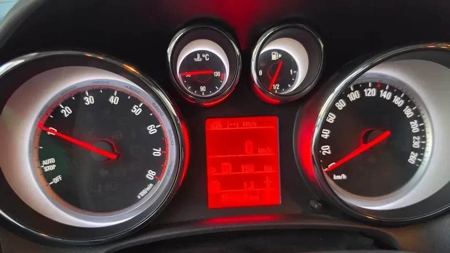 Opel Astra 1.4 Turbo ECOTEC Start/Stop Drive — imagine 2