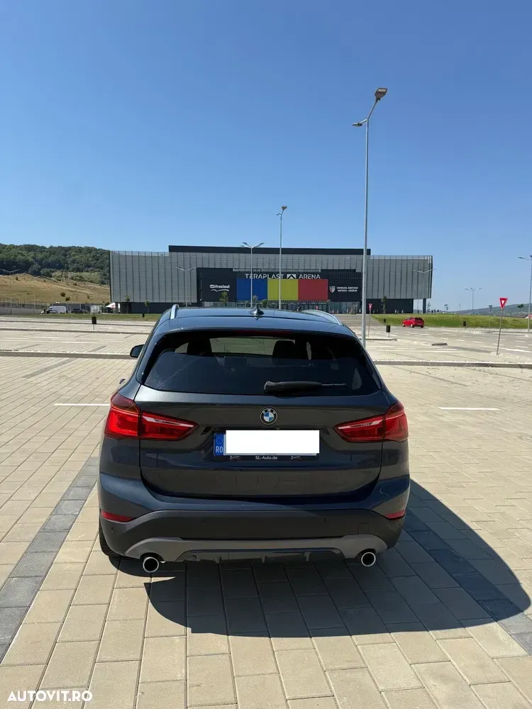 BMW X1 — imagine 4