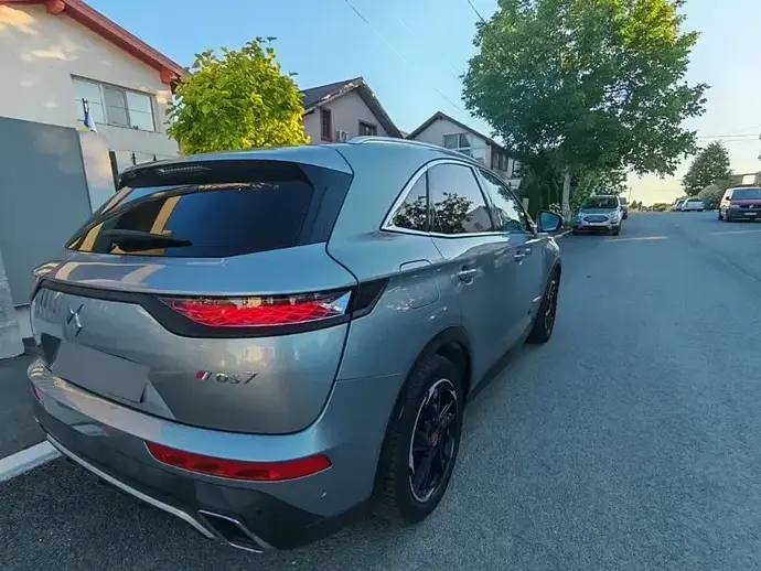 DS Automobiles DS 7 Crossback