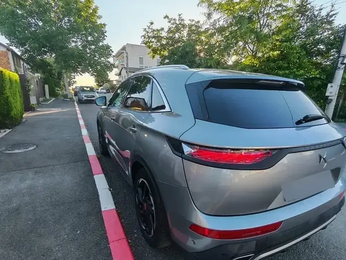 DS Automobiles DS 7 Crossback
