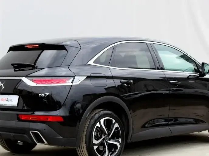 DS Automobiles DS 7 Crossback