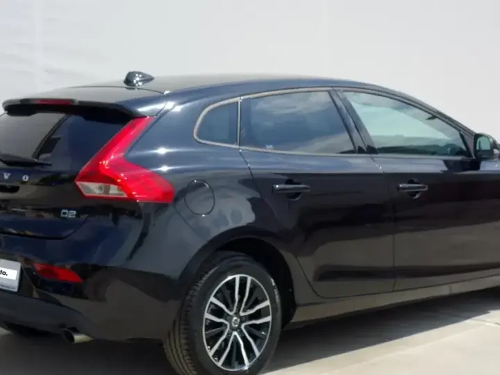 Volvo V40 II D2 Aut. Basic