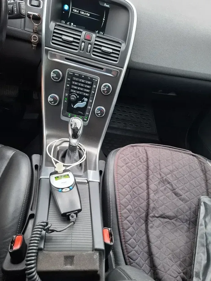 Volvo XC 60 I D4 VEA Start-Stop Kinetic — imagine 5