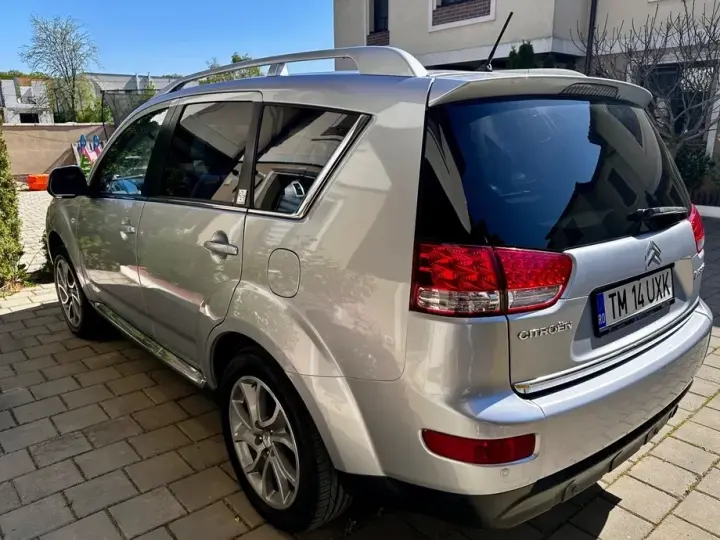 Citroën C-Crosser 2.2 HDI Exclusive