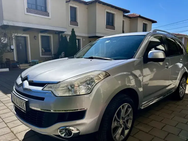 Citroën C-Crosser 2.2 HDI Exclusive