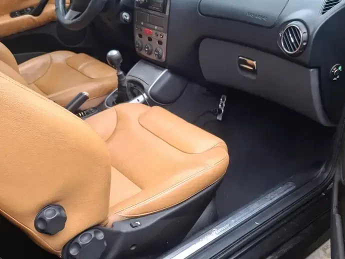 Alfa Romeo GT 1.9 JTD M-Jet Collezione