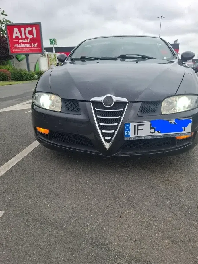 Alfa Romeo GT 1.9 JTD M-Jet Collezione — imagine 2