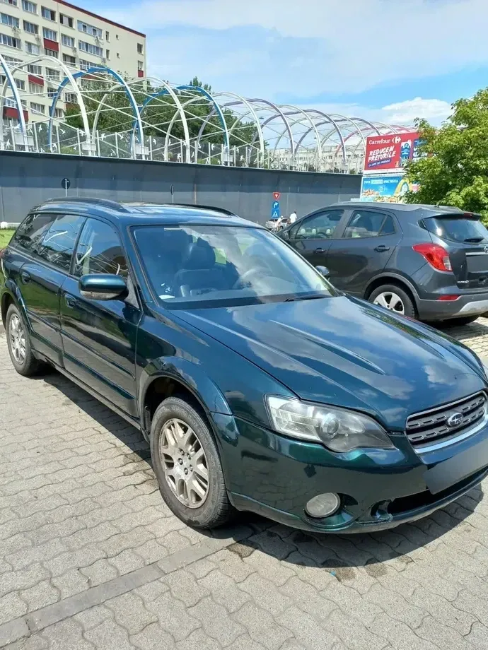 Subaru Legacy — imagine 5