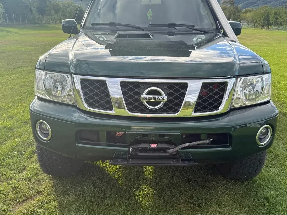 Nissan Patrol V — imagine 2