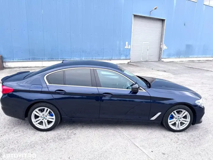 BMW Seria 5 G30/G31 [2017 - Prezent] 520i AT