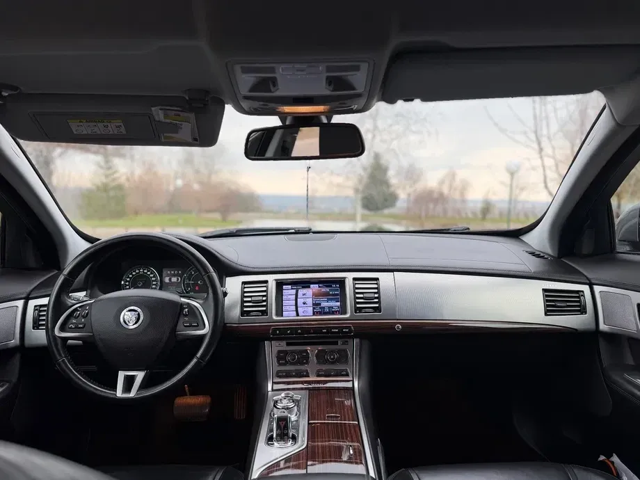 Jaguar XF — imagine 6