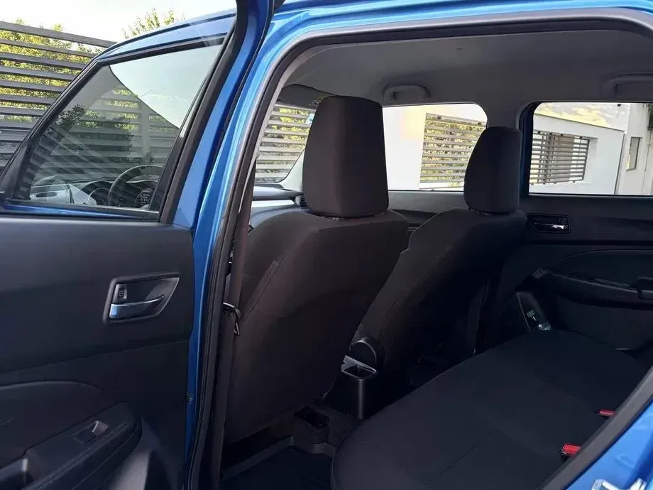 Suzuki Swift VI 1.0 BOOSTERJET SHVS Spirit — imagine 4