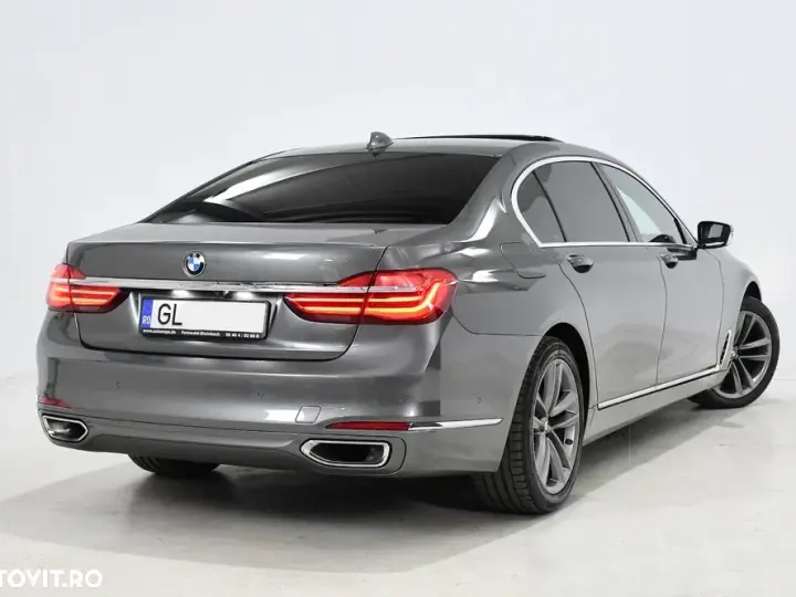 BMW Seria 7 G11/G12 [2015 - 2022] 740Li xDrive