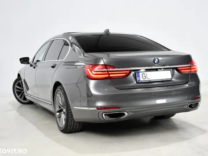 BMW Seria 7 G11/G12 [2015 - 2022] 740Li xDrive