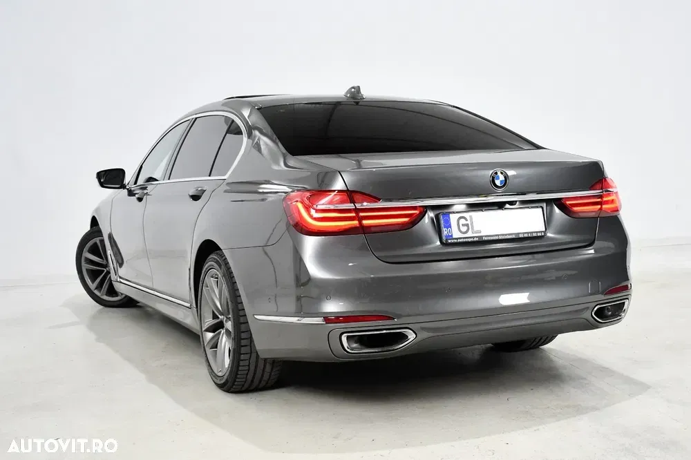 BMW Seria 7 G11/G12 [2015 - 2022] 740Li xDrive — imagine 5