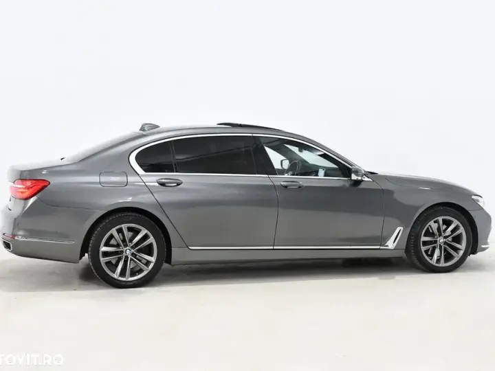 BMW Seria 7 G11/G12 [2015 - 2022] 740Li xDrive