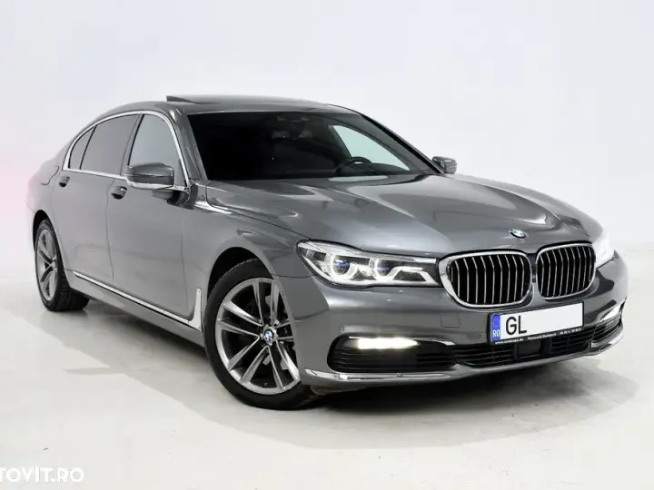 BMW Seria 7 G11/G12 [2015 - 2022] 740Li xDrive