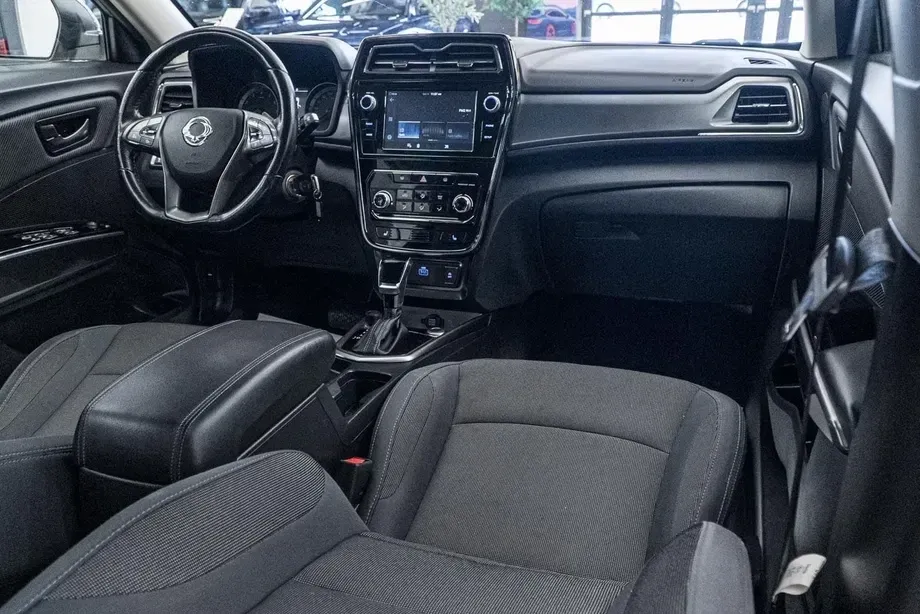 SsangYong Tivoli 1.5 T-GDi 2WD Automatik Sapphire — imagine 2