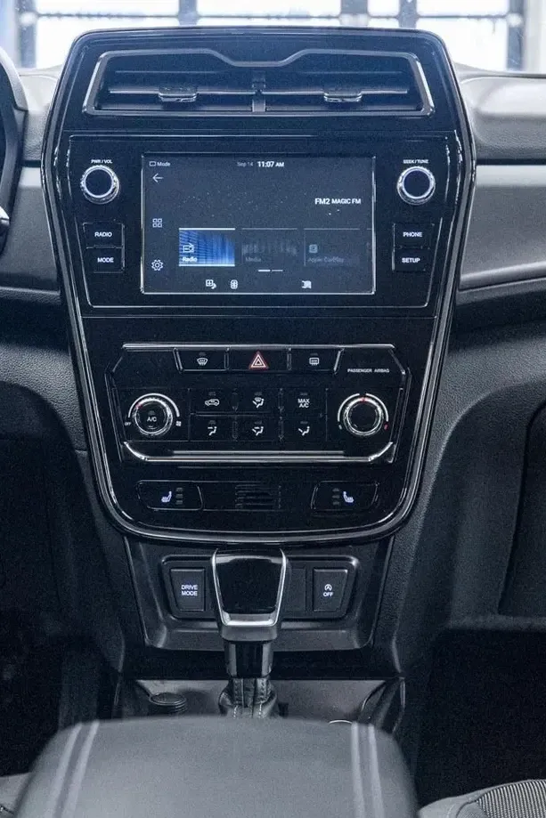 SsangYong Tivoli 1.5 T-GDi 2WD Automatik Sapphire — imagine 4