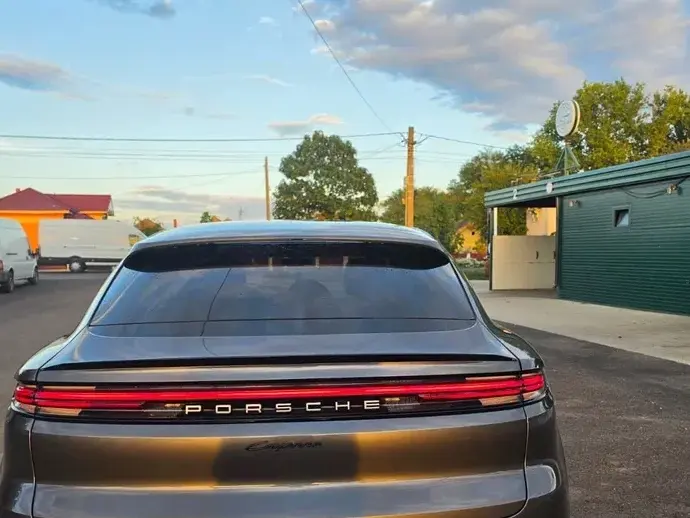 Porsche Cayenne Coupe E-Hybrid
