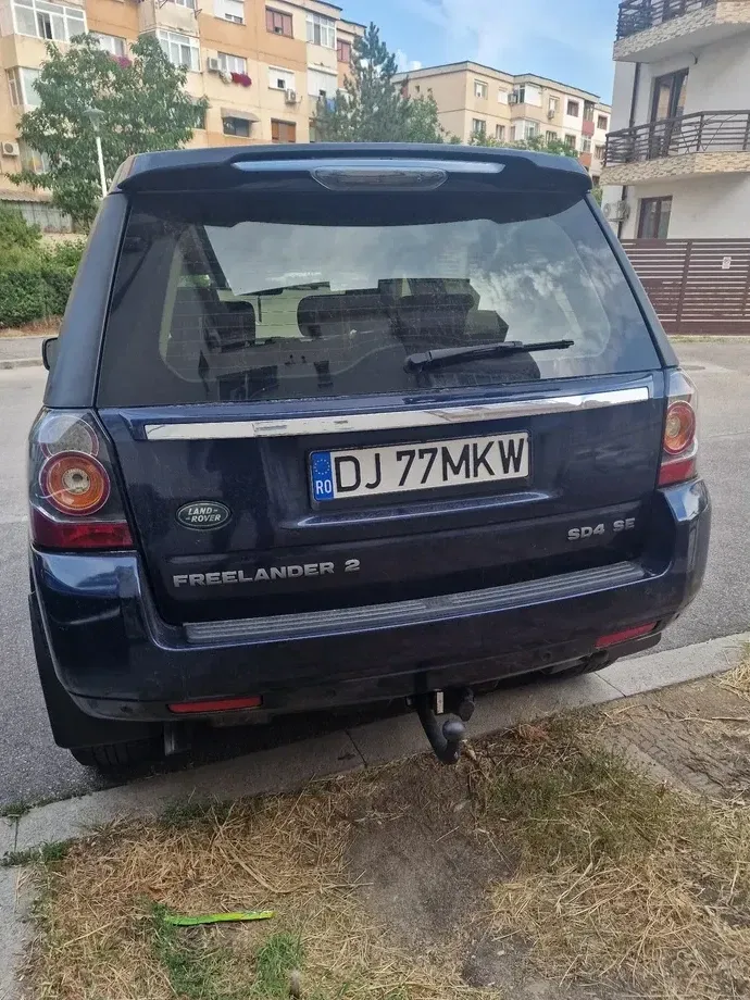 Land Rover Freelander II 2 2.2L SD4 — imagine 2