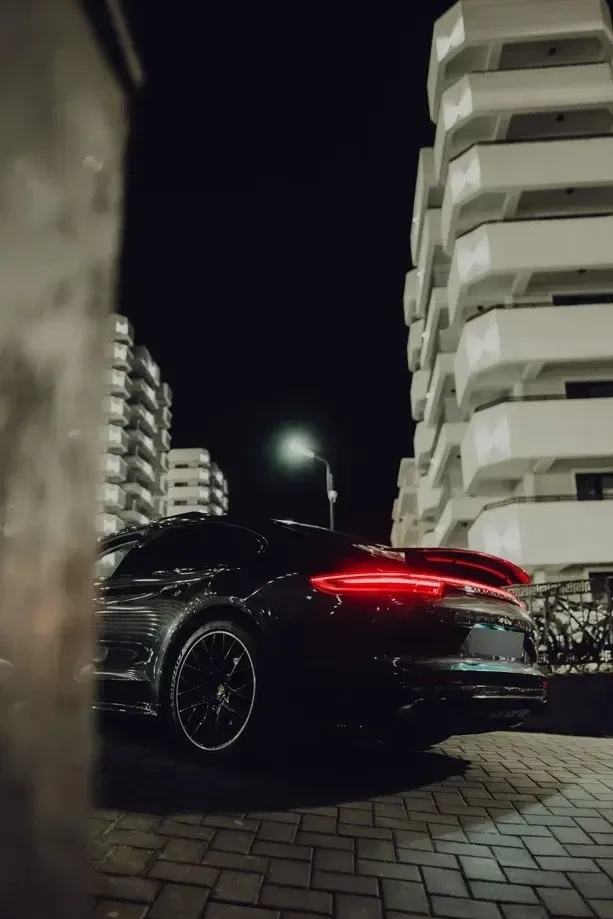 Porsche Panamera 4S — imagine 3