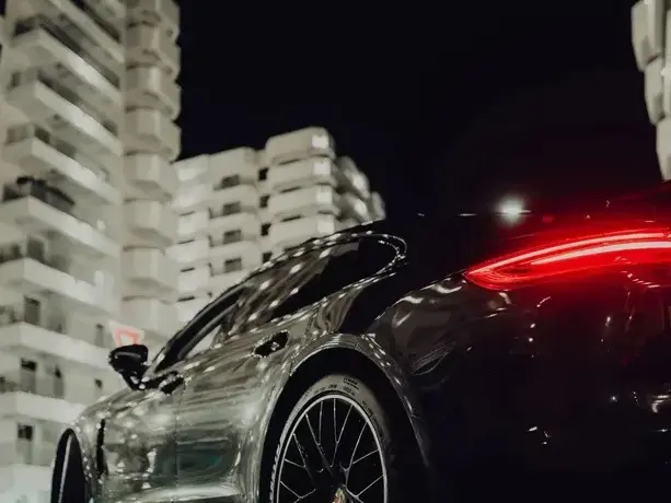 Porsche Panamera 4S