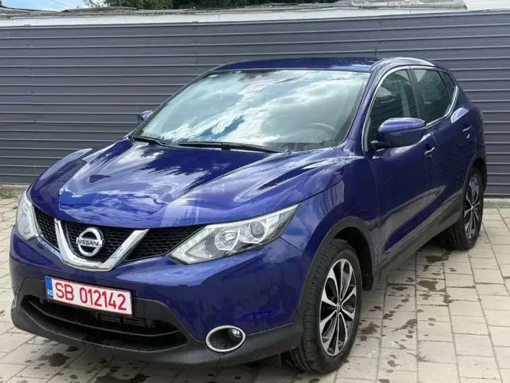 Nissan Qashqai II 1.2 DIG-T Start/Stop X-TRONIC Tekna
