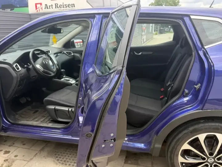 Nissan Qashqai II 1.2 DIG-T Start/Stop X-TRONIC Tekna