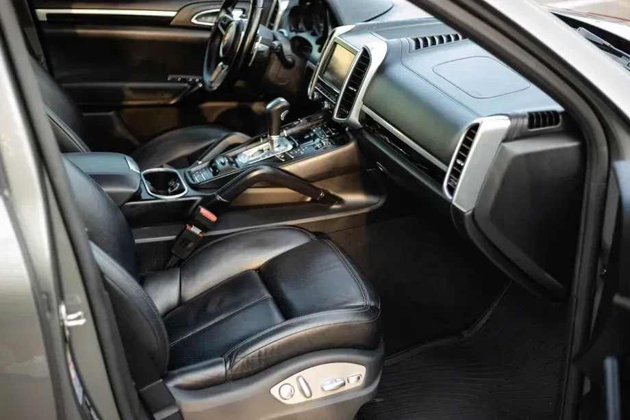 Porsche Cayenne — imagine 6