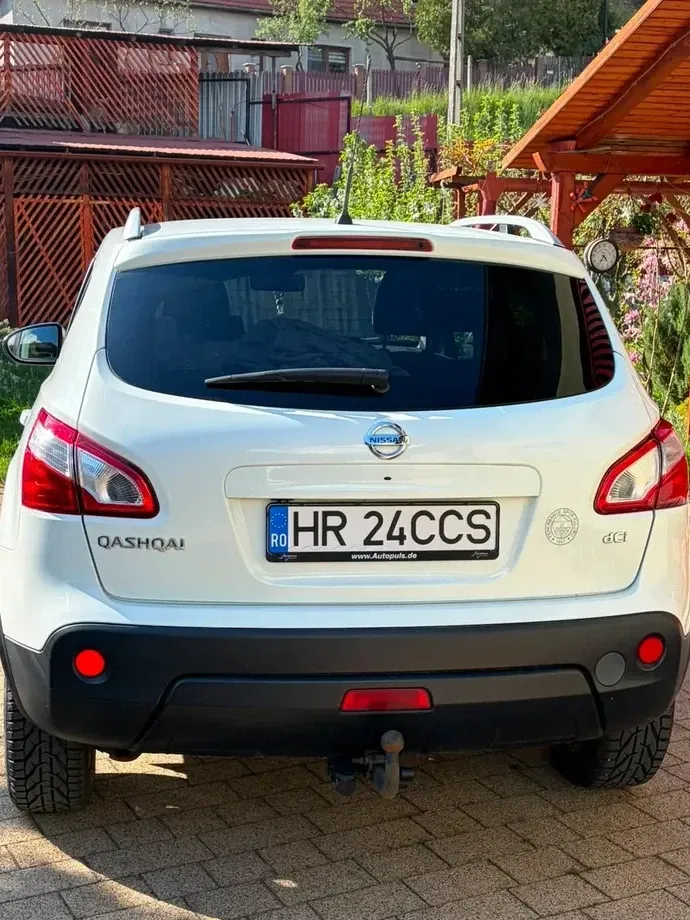 Nissan Qashqai I 2.0 DCI DPF I-Way — imagine 3