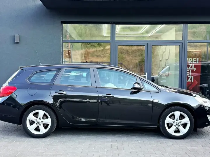 Opel Astra 1.7 CDTI DPF ecoFLEX Start/Stop Active