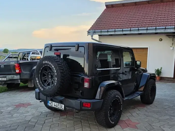 Jeep Wrangler 2.8 CRD AT Sahara
