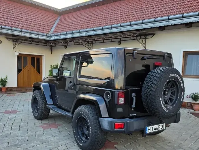 Jeep Wrangler 2.8 CRD AT Sahara