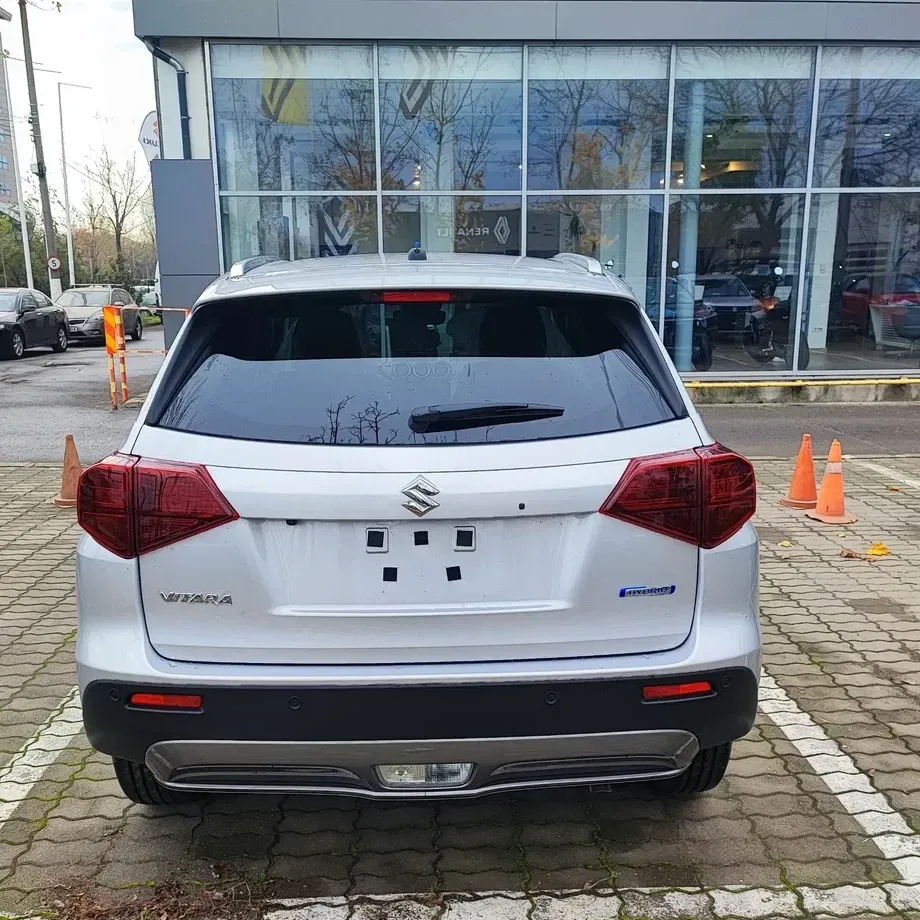 Suzuki Vitara IV 1.4 Boosterjet 6AT MHEV Passion — imagine 4