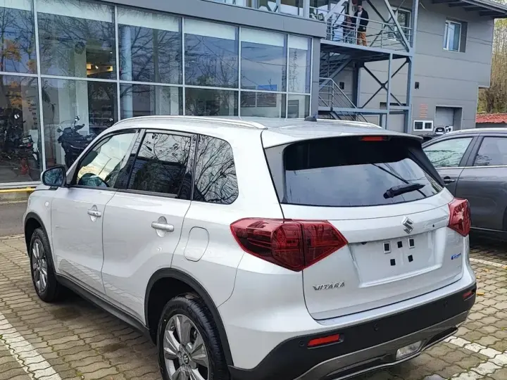 Suzuki Vitara IV 1.4 Boosterjet 6AT MHEV Passion