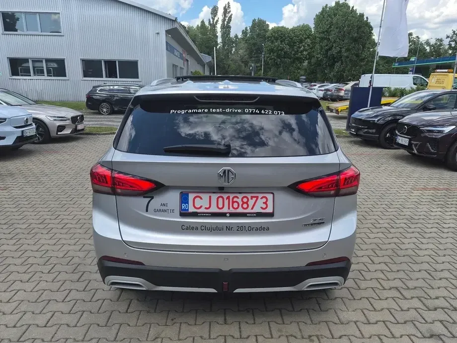 MG ZS HEV 1.5 GSI AT Exclusive+ — imagine 6