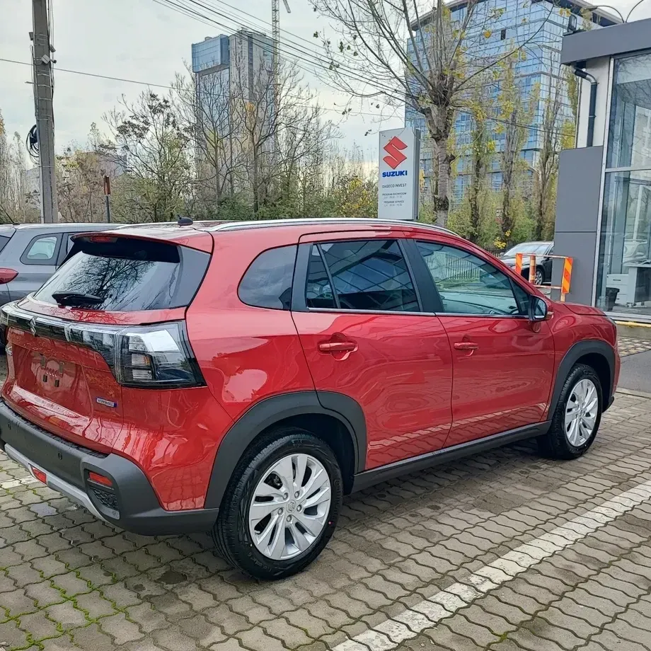 Suzuki S-Cross — imagine 3