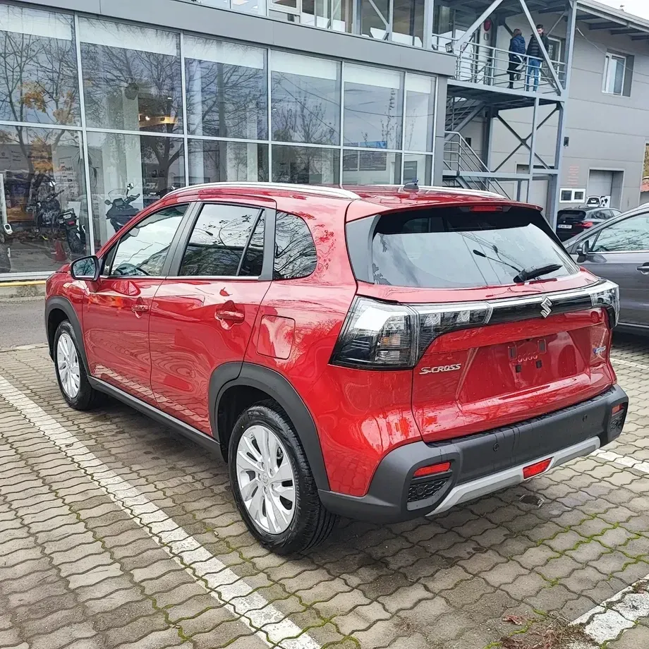 Suzuki S-Cross — imagine 5
