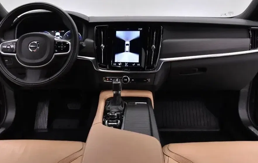Volvo V90 D5 AWD — imagine 5