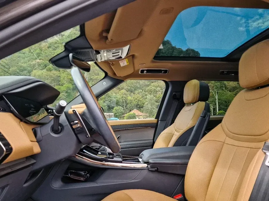 Land Rover Range Rover Sport III 3.0 I6 P460 PHEV Dynamic SE — imagine 3
