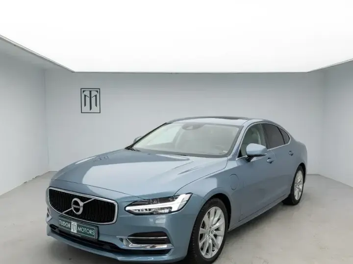 Volvo S90 T8 Recharge AWD Geartronic Inscription