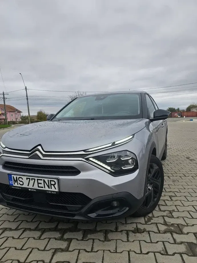 Citroën C4 1.2 PureTech S&S EAT8 Feel Pack — imagine 2